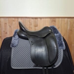 Used 17.5" Schleese Heike Kemmer – Traditional Line Dressage Saddle
