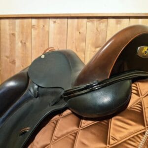 Used 16" N2 Cardhu Dressage Saddle