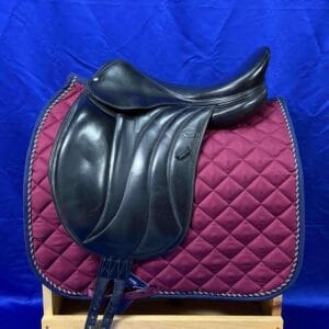 Devoucoux Milady Dressage Saddle (Used) - Eaglewood Equestrian Supplies