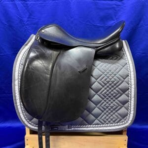 Klimke Miller Dressage Saddle Package (906001082) (Used) - Eaglewood Equestrian Supplies