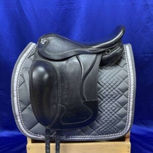 Top Reiter JR Spezial Saddle (Used) - Eaglewood Equestrian Supplies