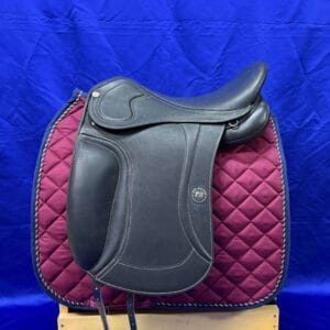 Top Reiter Titan Saddle (05895) (Demo) - Eaglewood Equestrian Supplies