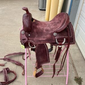 Western Saddle 15.5"
